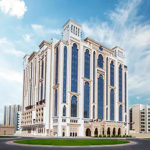 ***** Отель Al Jaddaf Rotana ОАЭ